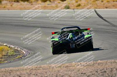 media/Oct-18-2025-Extreme Speed (Sat) [[d6d7e1fef1]]/Red-Green/